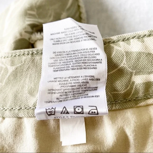 KENSIE Jean Shorts Light Sage Green Safari 12/31 NEW NWT - Picture 9 of 10